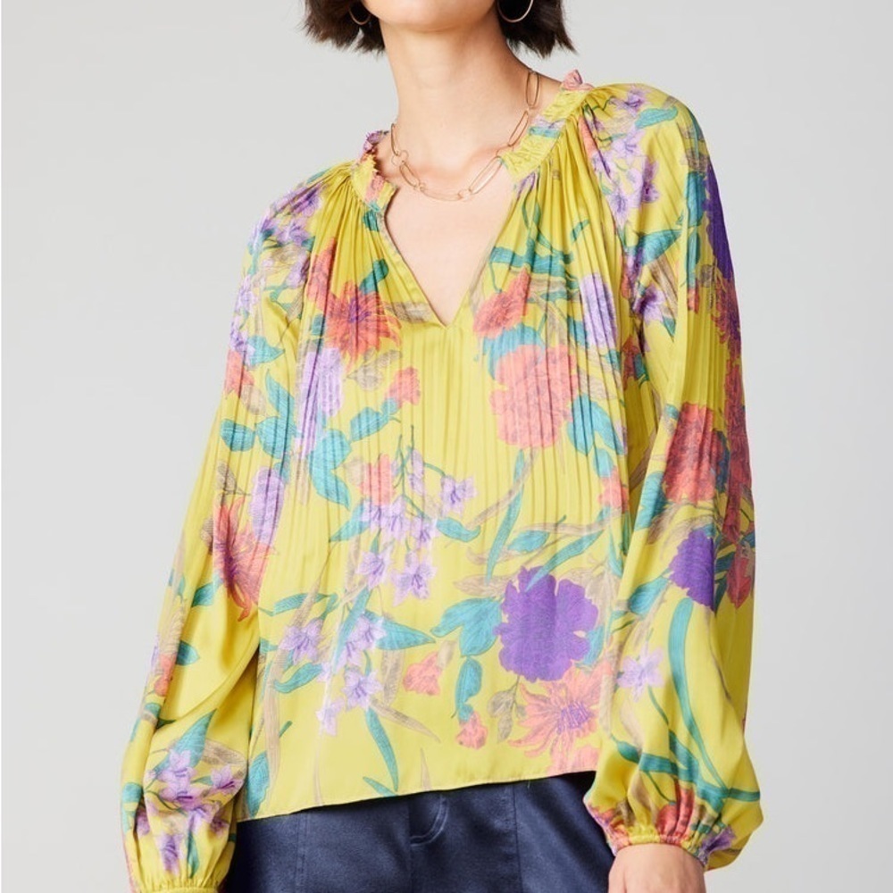 Current Air Floral Pleated V-Neck Blouse Size XS